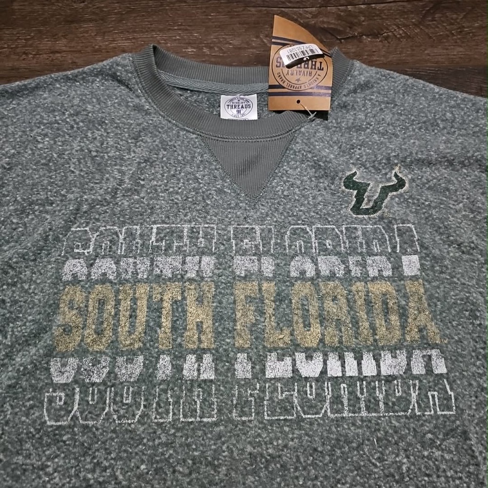 NCAA South Florida Bulls Women's Medium Heathered Green Sweatshirt New With Tags - Picture 5 of 6